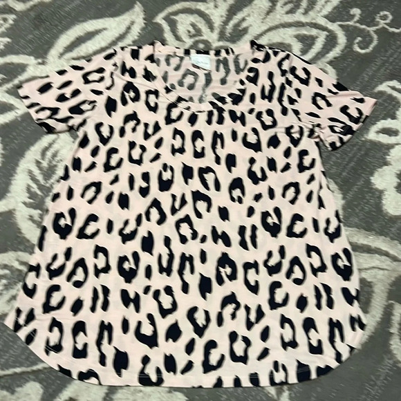 Sew in love cheetah print top. Super soft and stretchy. Like new. - Picture 1 of 4